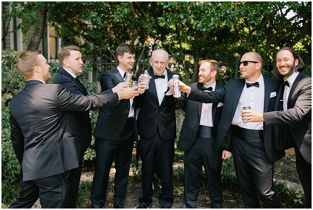 atlanta-wedding-photographer-first-groomsmen-cheers