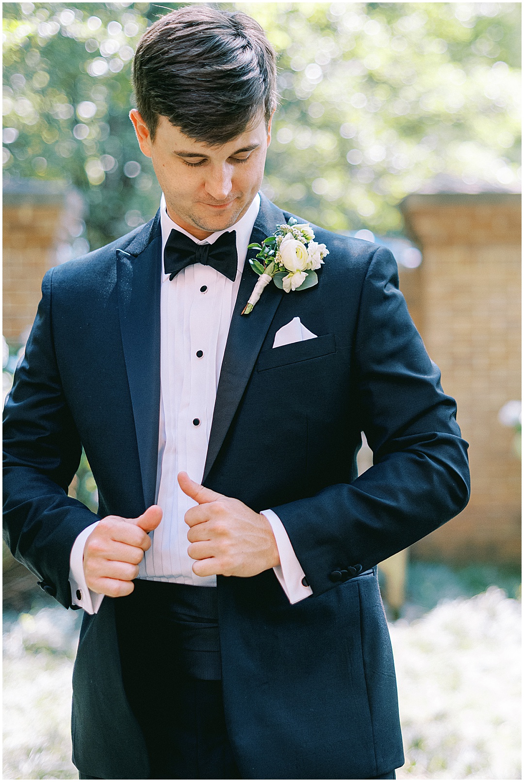 atlanta-wedding-photographer-first-presbyterian-atlanta-groom