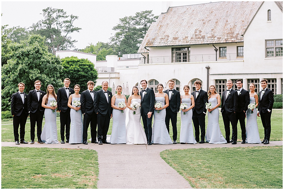 classic wedding party photo