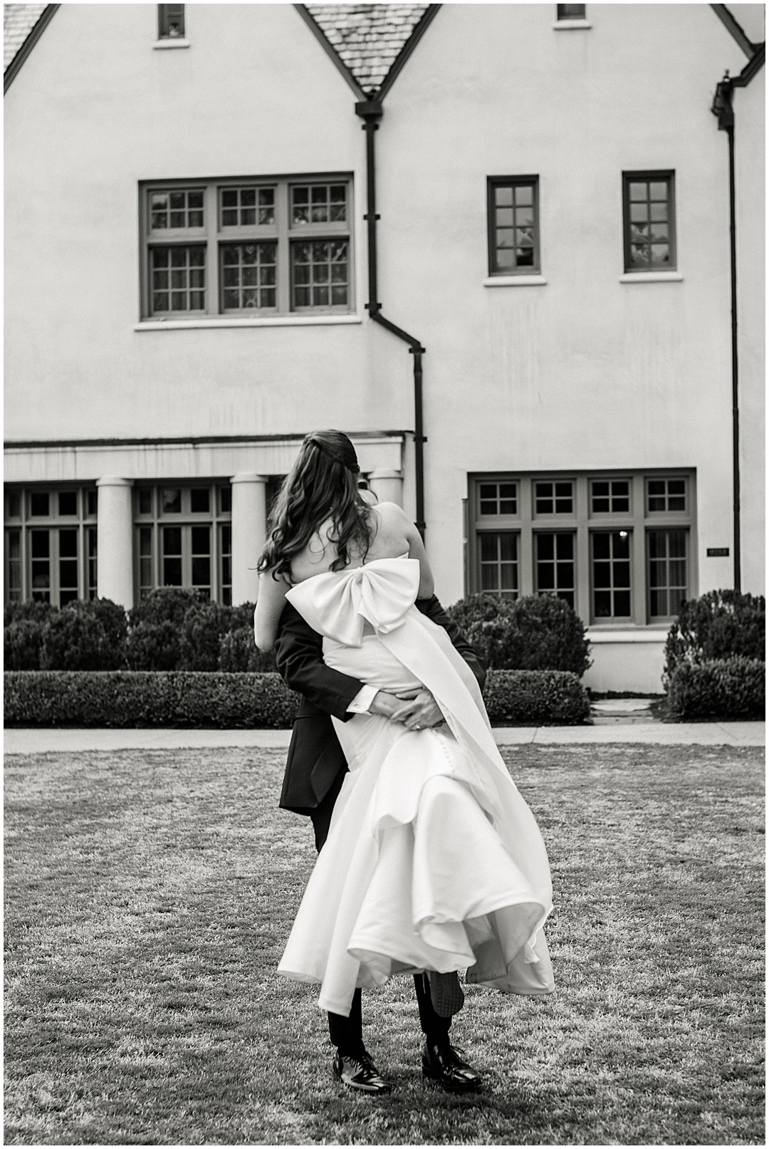 wedding dress with bow on back