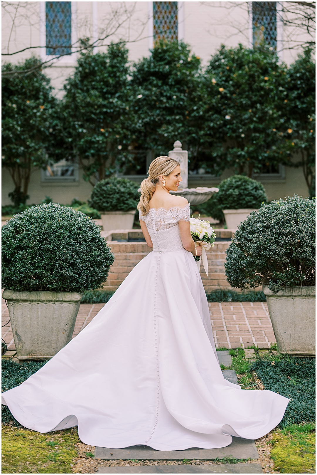 classic bridal portrait