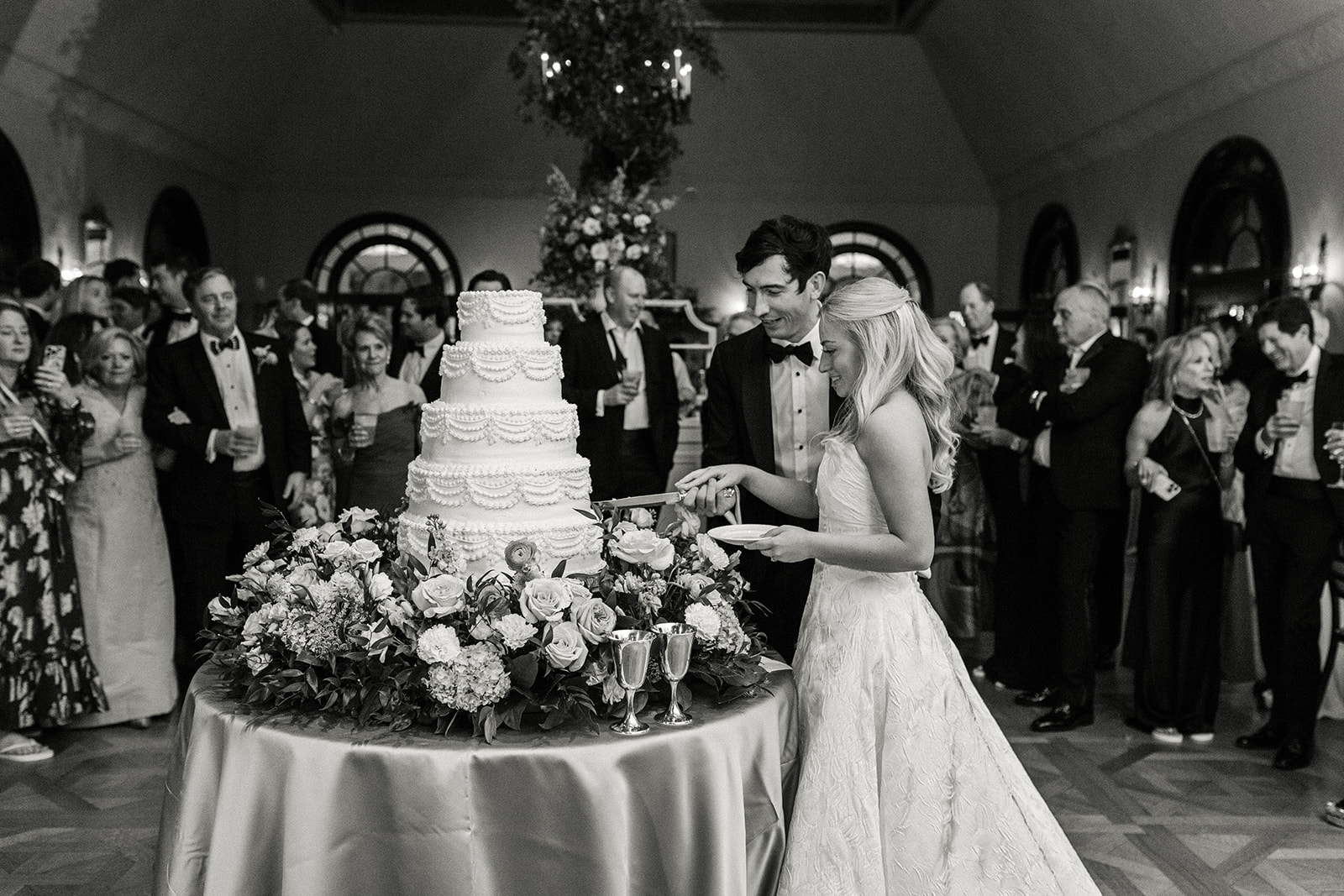 Bride and Groom Cutting Cake at Capital City Club Brookhaven