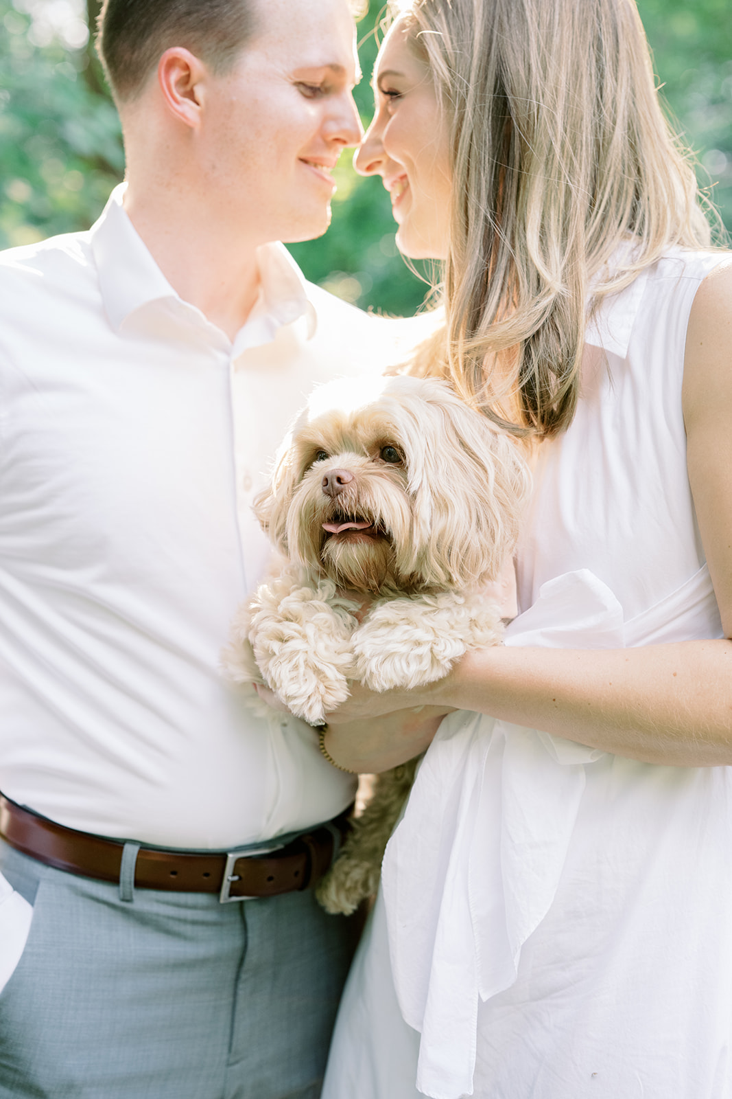 Engagement Photo Locations in Atlanta - 6 Outdoor Spaces for Stunning Photos - engagement photo locations in atlanta Engagement Photos Atlanta with Dog